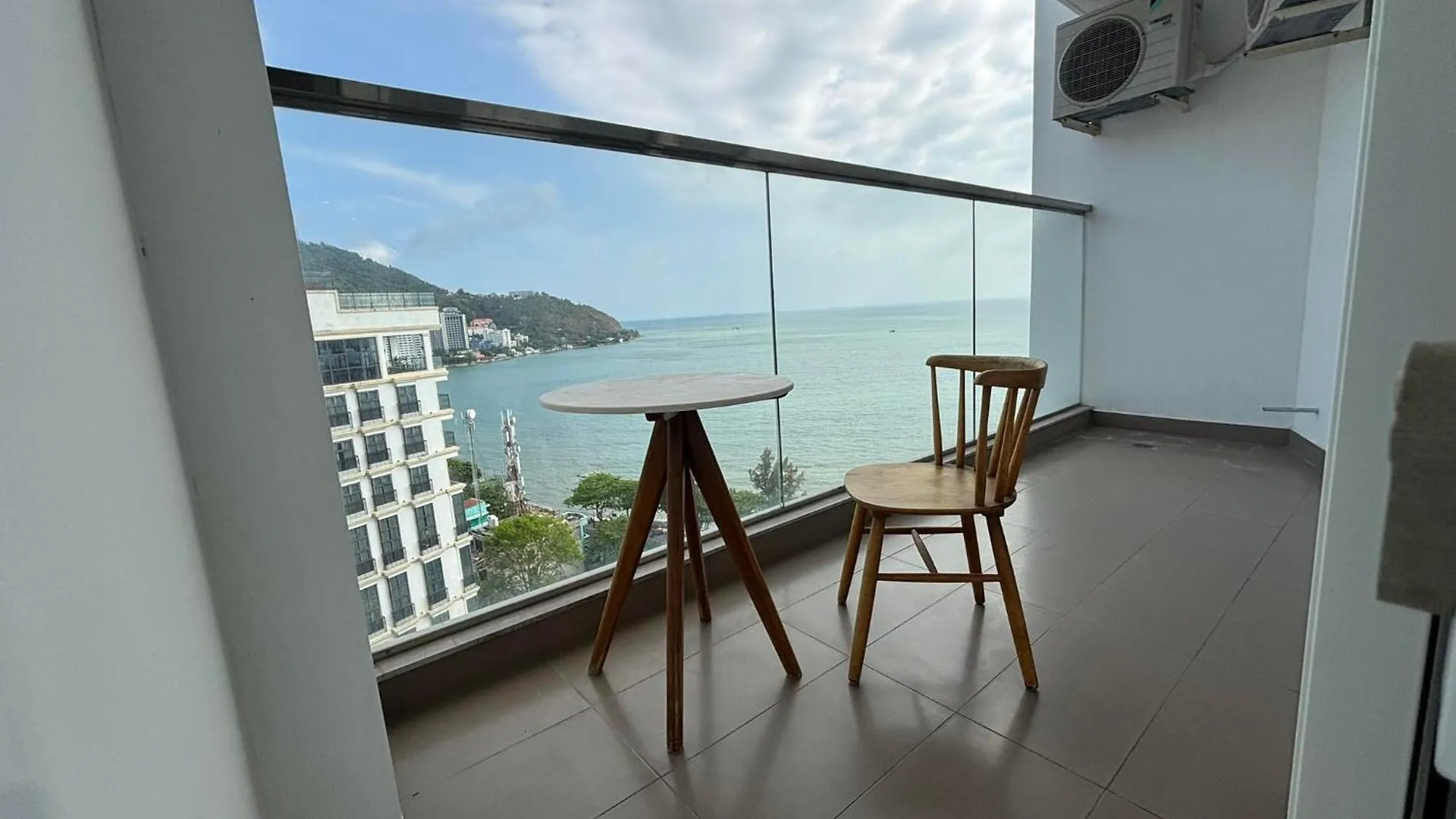 Aparthotel Mermaid Seaside Apartment Vung Tau - Luxury Condotel - Tagia Home Vietnam